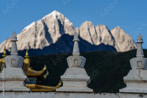 Wallpaper Mural silhouette of Mount Yala, Tagong (Lhagang), Garzê Tibetan Autonomous Prefecture, Sichuan,  China Torontodigital.ca