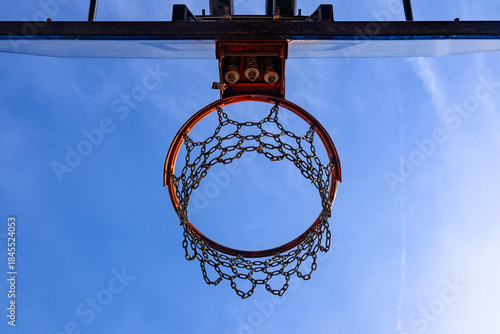 Basketball hoop with metal mesh