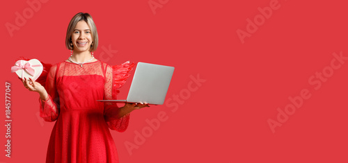 Beautiful woman with gift a...