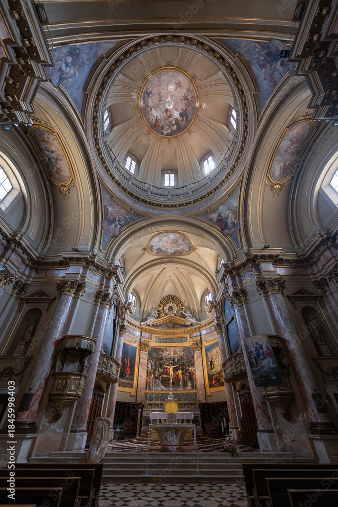 Obraz premium Interior of the Basilica of St. Alexander - Bergamo, Italy