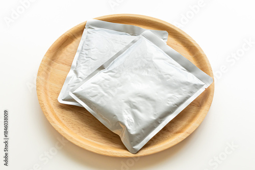 Slika na platnu レトルト食品　レトルトパック