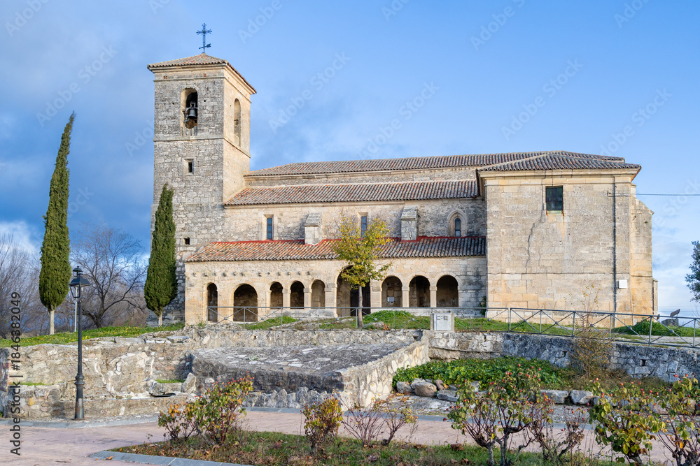 Obraz premium Exterior of the Hermitage of the Assumption in Tamajon, a town in the province of Guadalajara, Spain