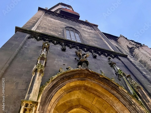 Blick von den Türmen der Stadt Naumburg: Marientor, Marien-Magdalenen-Kirche, de Stadtkirche St.-Wenzel und der Naumburger Dom, Blick zum Weihnachtsmarkt und dem Borlachturm