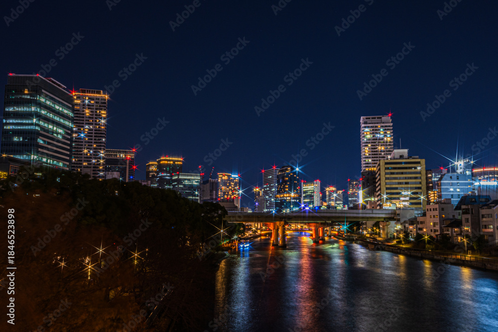 Naklejka premium 都市夜景