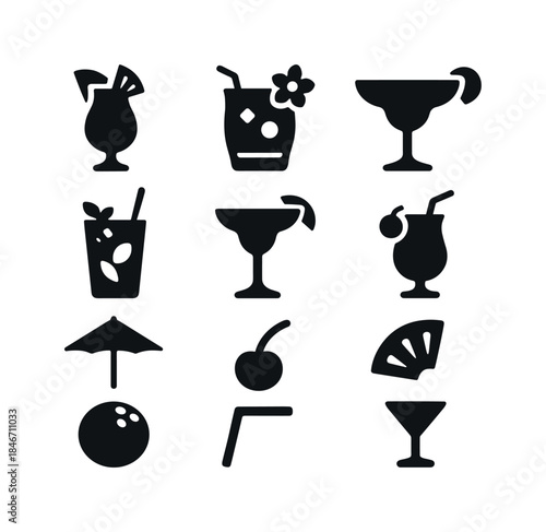 Tropical Cocktail Icons. Tropical cocktails. Solid icon set of t