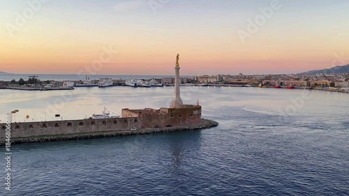 Cruising into the harbor of Messina