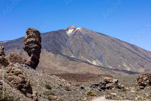 Panoramic view of the Teide volcano and the characteristic Roque Chinchado rock, Teide National Park, Tenerife, Canary Islands, Spain