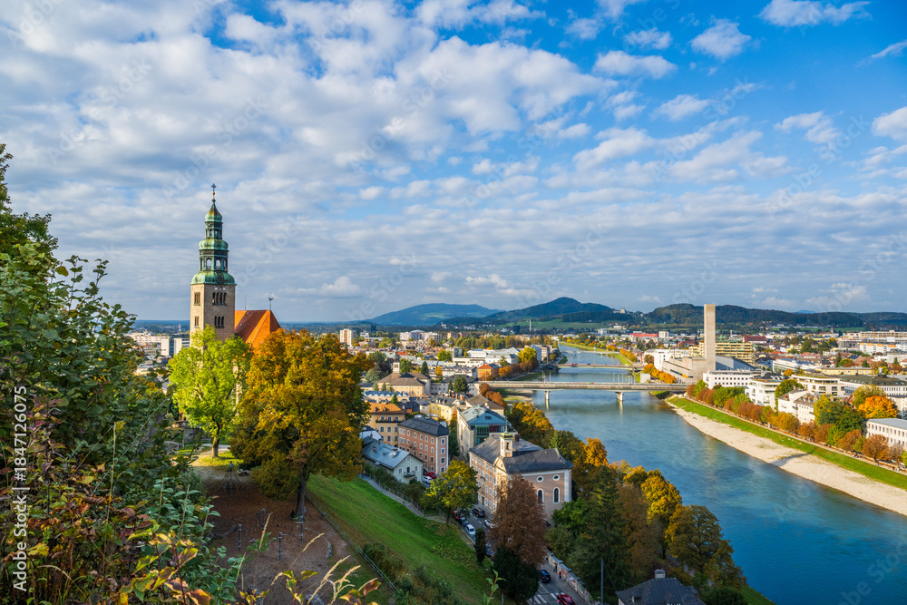 Fototapeta premium The City of Salzburg, Ortsteil Mülln, Salzach River, Austria