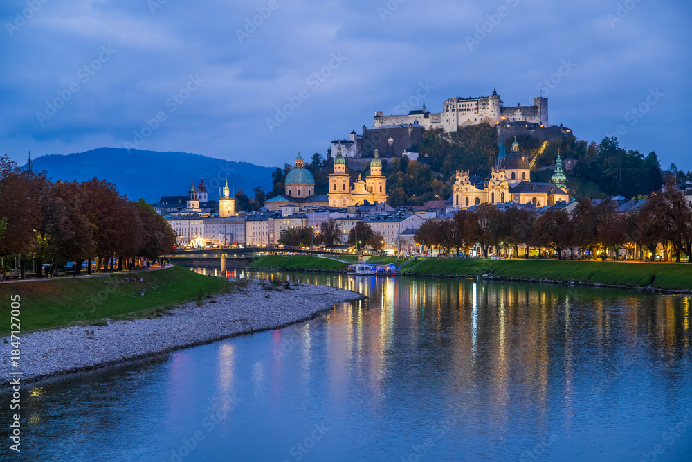 Fototapeta premium City of Salzburg with Salzach River and Fortress Hochensalzburg, Austria