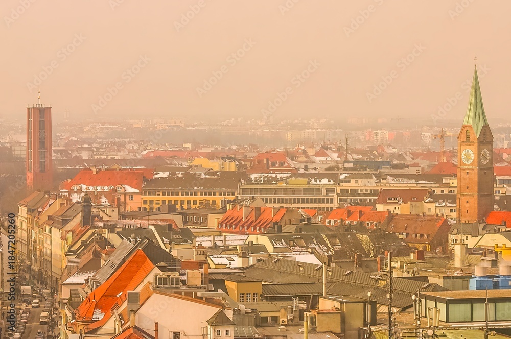 Obraz premium Aerial view of Munich during a sunset, Germany