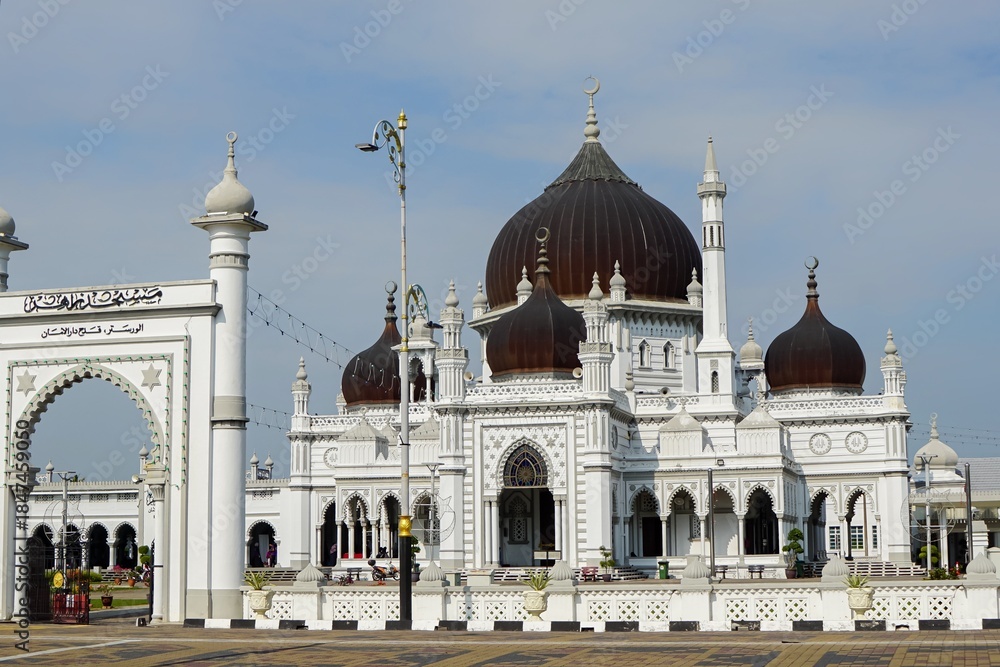 Obraz premium Masjid Zahir – Iconic Mosque in Alor Setar, Kedah, Malaysia
