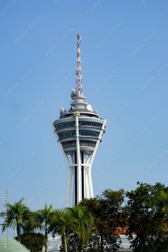 Φωτογραφία Menara Alor Setar Tower Against Clear Blue Sky