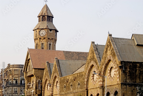 market in mumbai