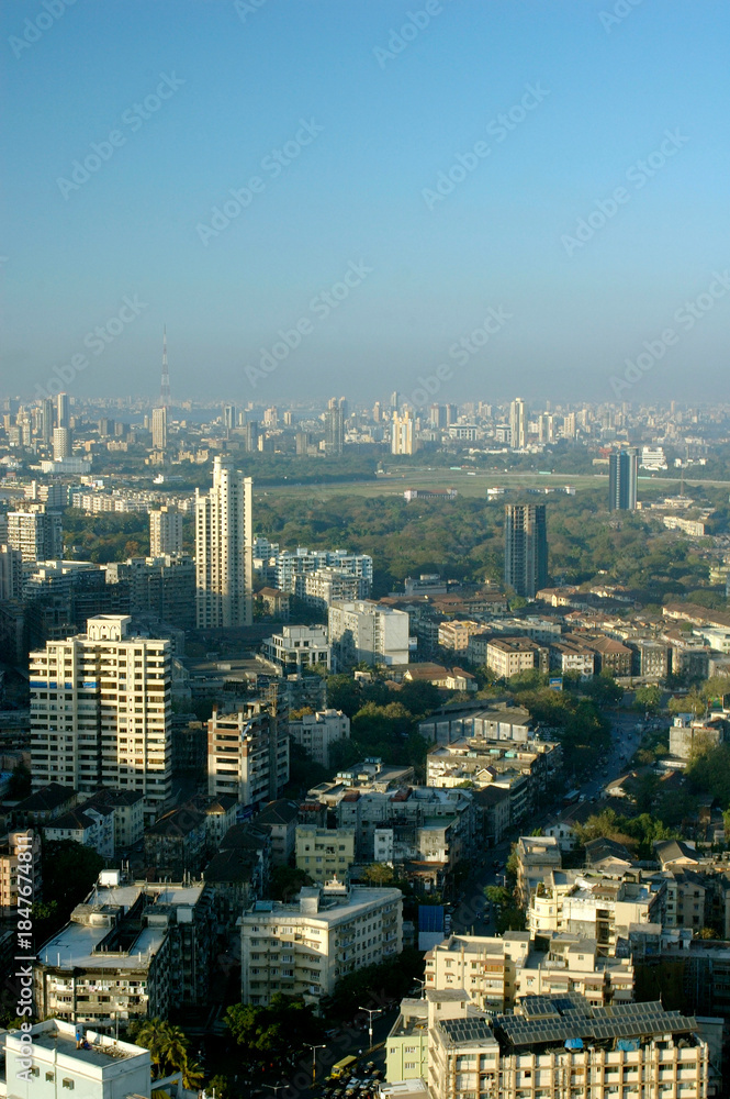 Fototapeta premium aerial view of mumbai