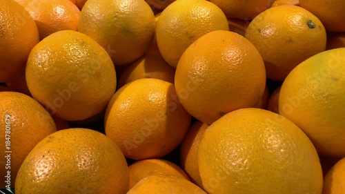 Vibrant Citrus: A Pile of Fresh Oranges