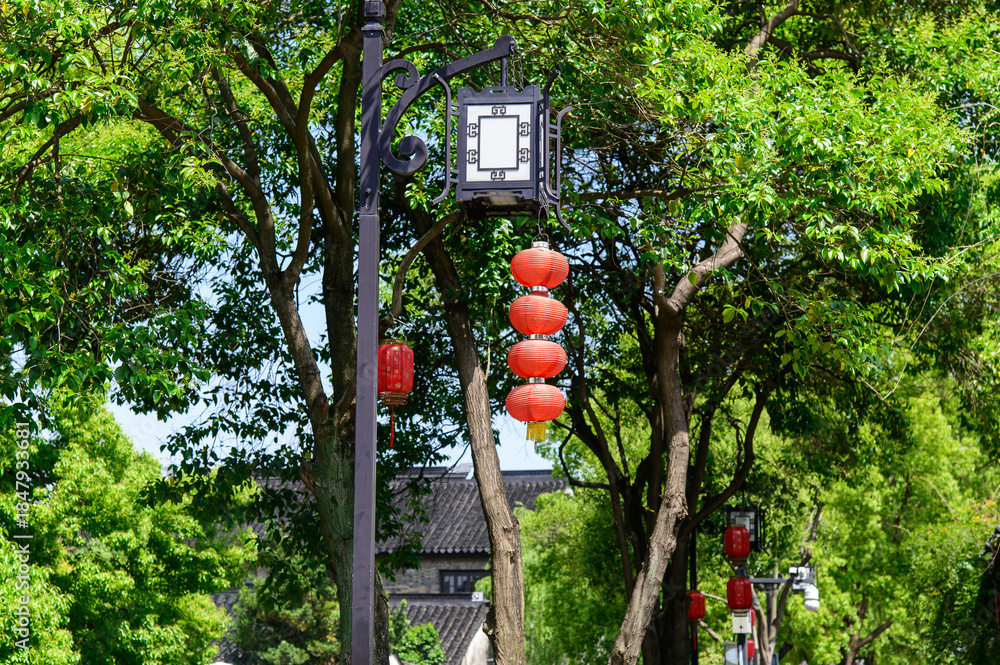 Fototapeta premium 中国にある蘇州のとても美しい街並み風景A beautiful cityscape of Suzhou, China