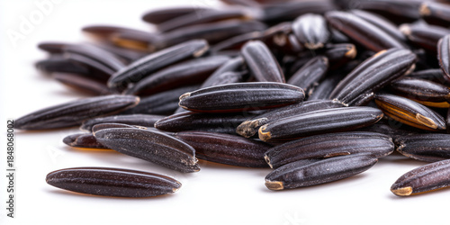 Wallpaper Mural wild rice long, Close-up of a pile of glossy black grains Torontodigital.ca