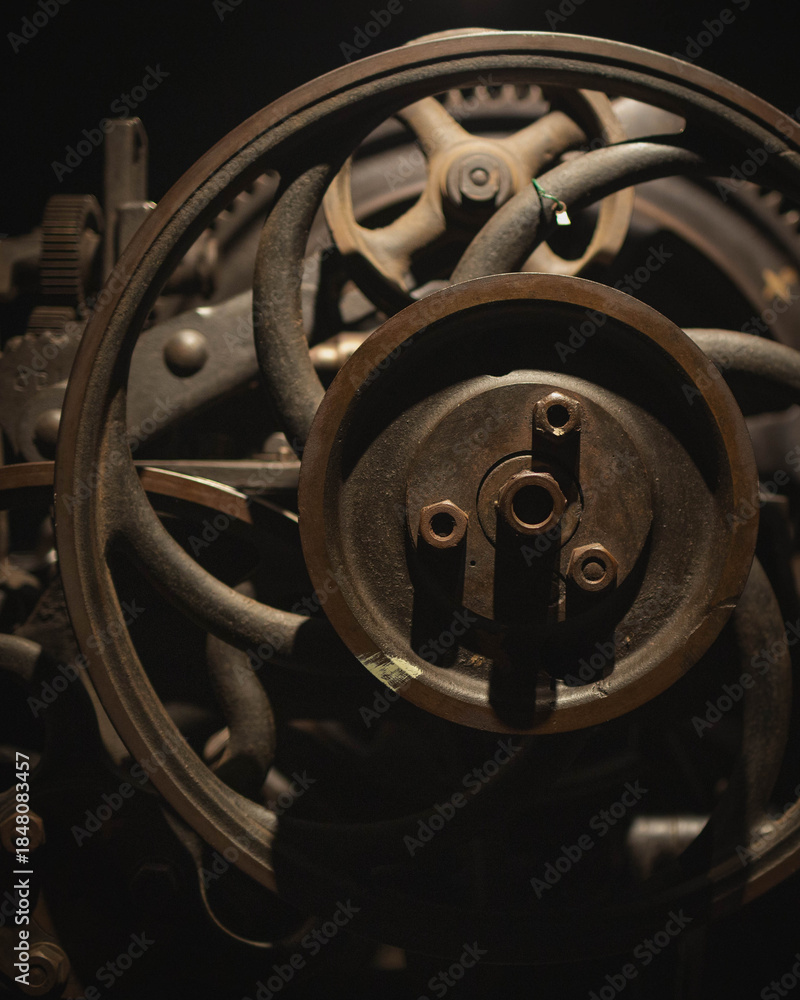 Obraz premium Close-up of the mechanical belt gears