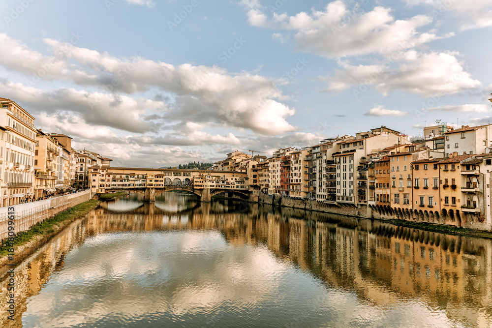 Obraz premium Ponte Vecchio skyline, Florence.