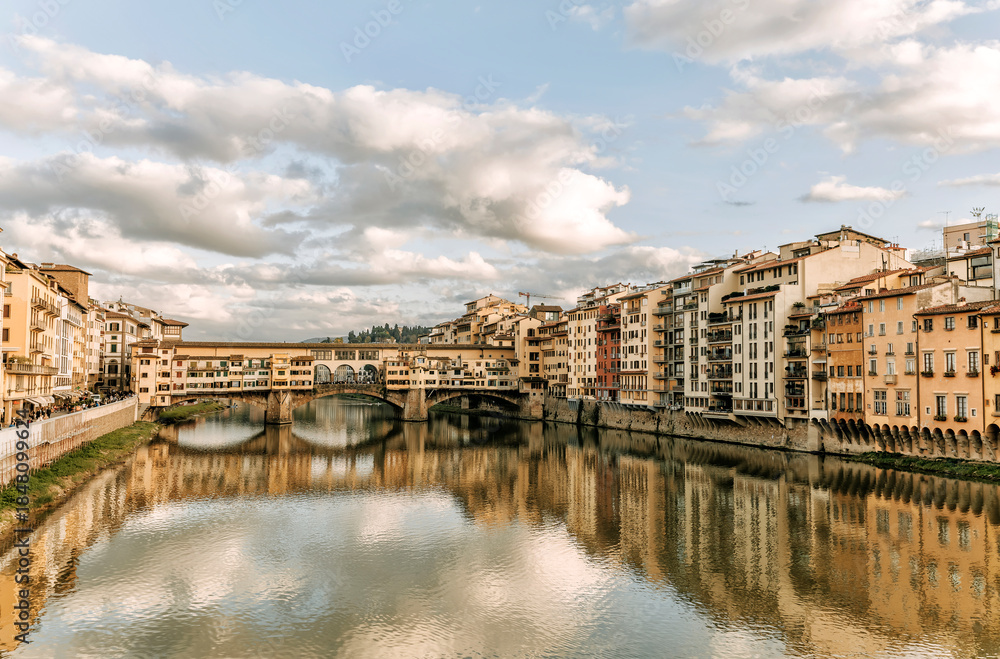 Obraz premium Ponte Vecchio skyline, Florence.