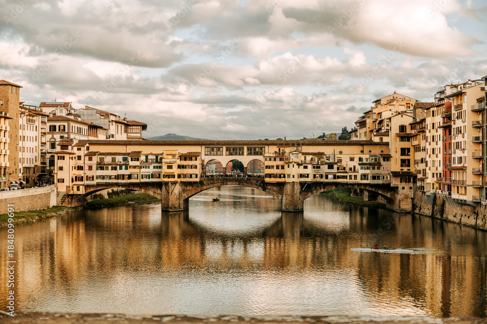 Obraz premium Ponte Vecchio skyline, Florence.