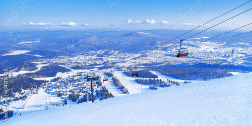 Billede på lærred Panoramic View from mount peak Zielonaya on Sheregesh ski resort and Altai mountains, banner