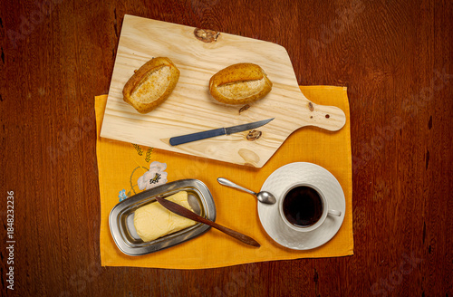 Table with typical Brazilian breakfast foods.
