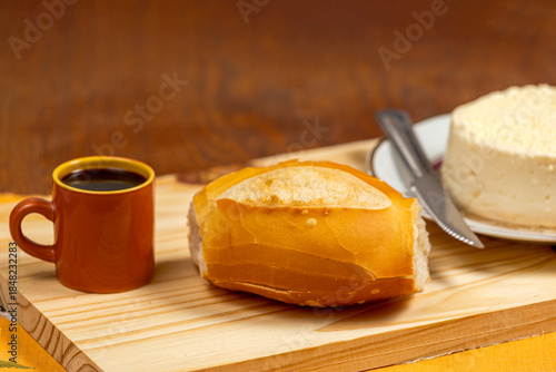 Table with typical Brazilian breakfast foods.