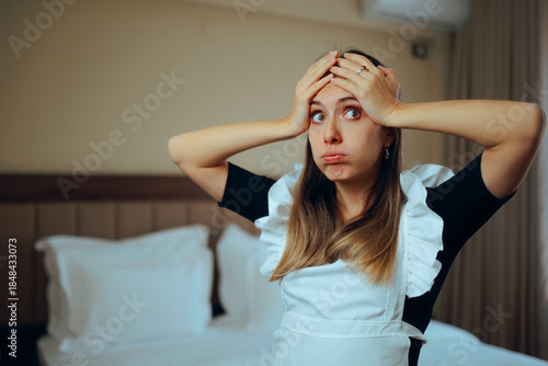 Φωτογραφία Stressed Maid Feeling Overwhelmed by Work in a Hotel