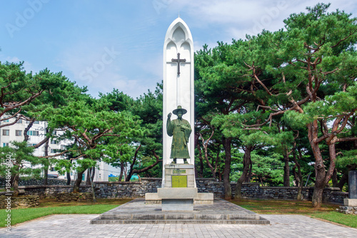 Foto 충남 당진시 솔뫼성지의 성 김대건 신부 동상