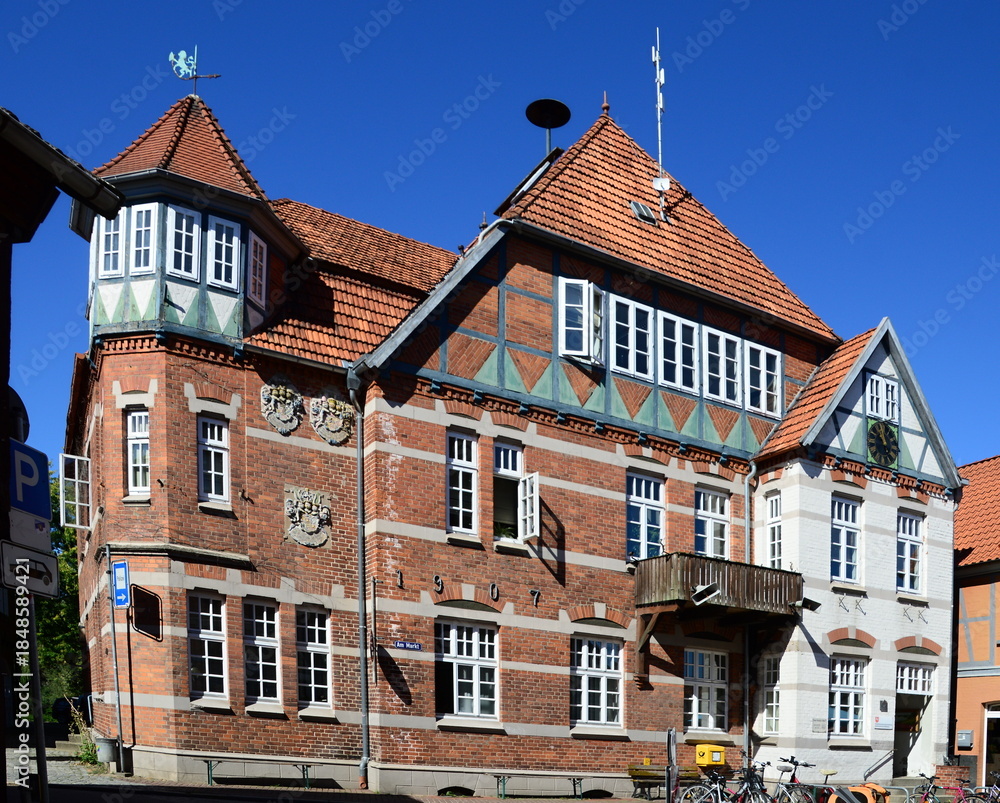 Fototapeta premium Historical Market Square in the Town Hitzacker at the River Elbe, Lower Saxony