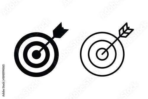Target icon. Target with arrow icon set. Goal business Concept. Strategy symbol success. Bullseye icon vector.