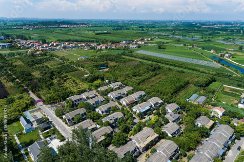 Φωτογραφία Dongshan Village Aerial View, Ezhou - Rural Residential Landscape