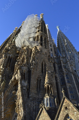Wallpaper Mural Exterior da Sagrada Família em Barcelona na Espanha Torontodigital.ca
