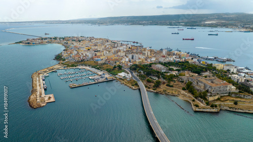 Foto Aerial view of the town of Augusta, in province of Syracuse, Sicily, Italy