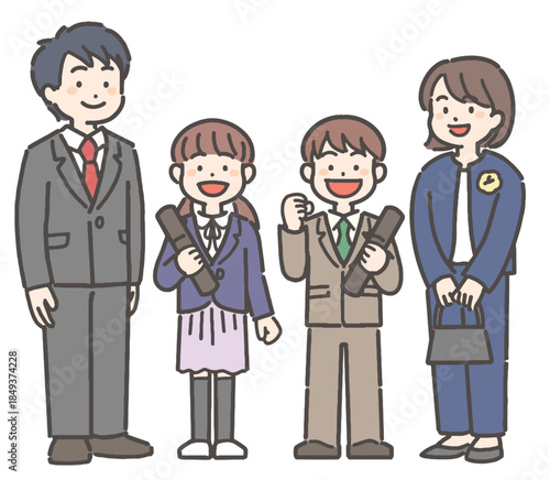 卒業証書を持って笑顔の、男の子と女の子の小学生と家族