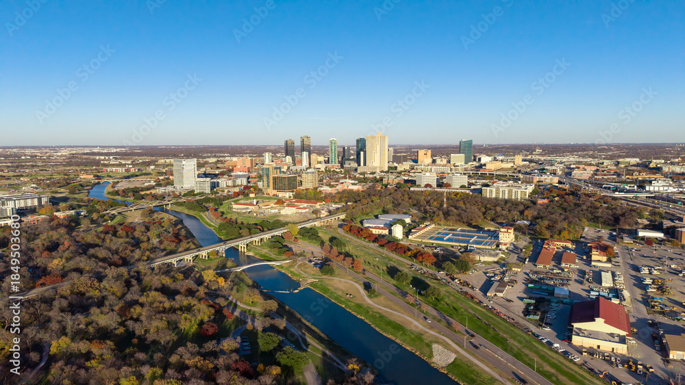 Fototapeta premium Fort Worth From Above: Where Texas Meets the Sky