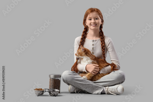 Redhead teenage girl with c...