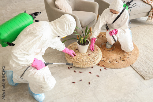 Pest control specialists ca...