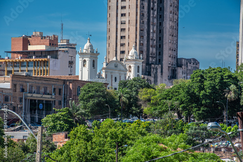 Tableau sur toile Asuncion, Paraguay, a city of contrasts and buildings in need of reconstruction