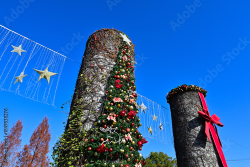 ノリタケの森のクリスマスと紅葉