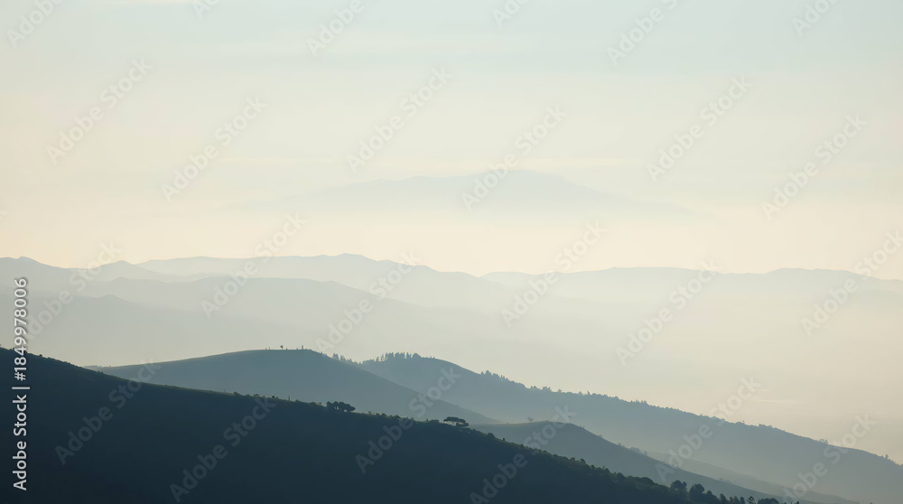 Naklejka premium mountain landscape with fog