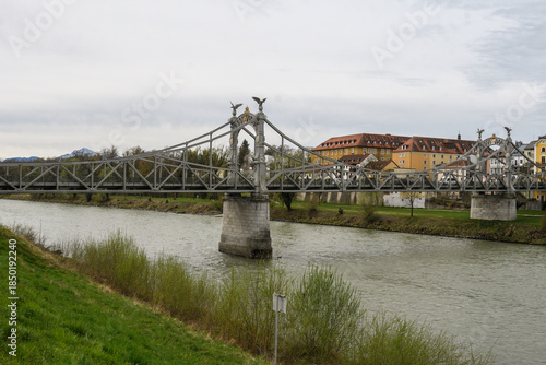 Steel bridge between Oberdorf and Lauffen