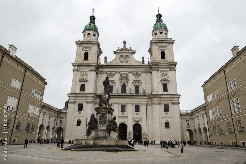 Fototapeta premium Salzburg Cathedral