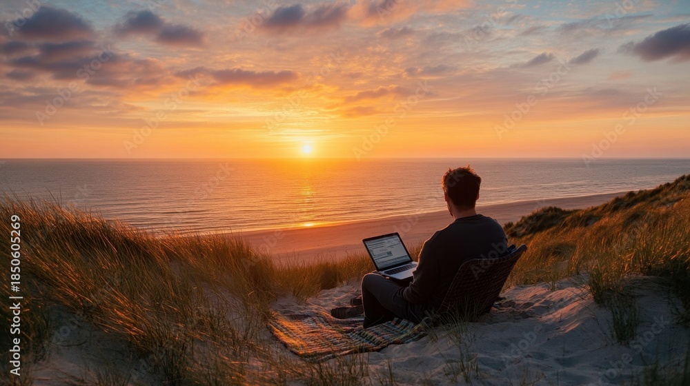 Obraz premium Sunset Beach Work Remote Bliss.