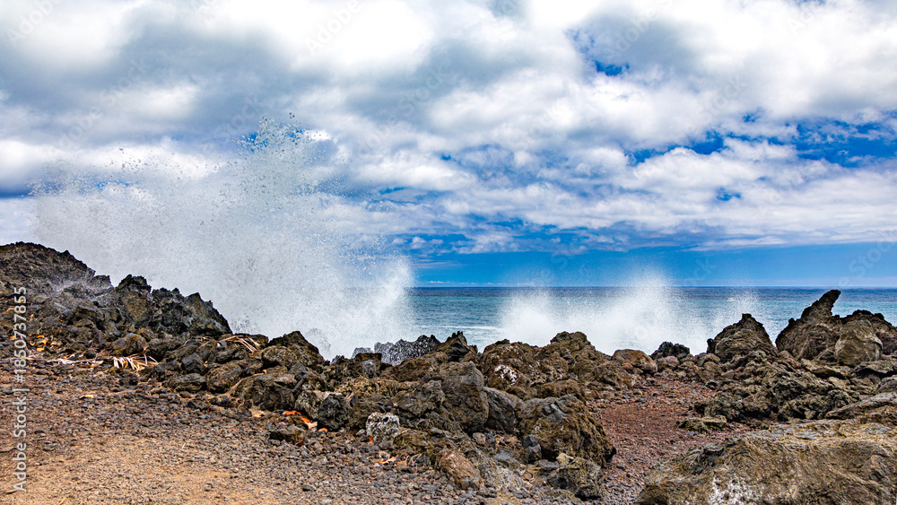 Obraz premium South of réunion island in Indian Ocean langevin peninsula
