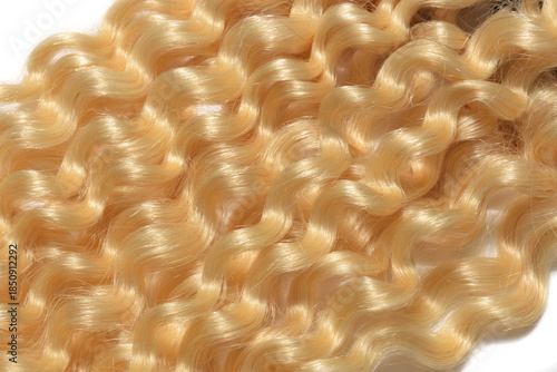 kinky curly black to blonde human hari weaves lace closure
