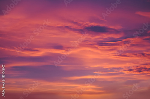 Dramatic Cloudy Sky Background with Natural Light and Atmospheric Clouds