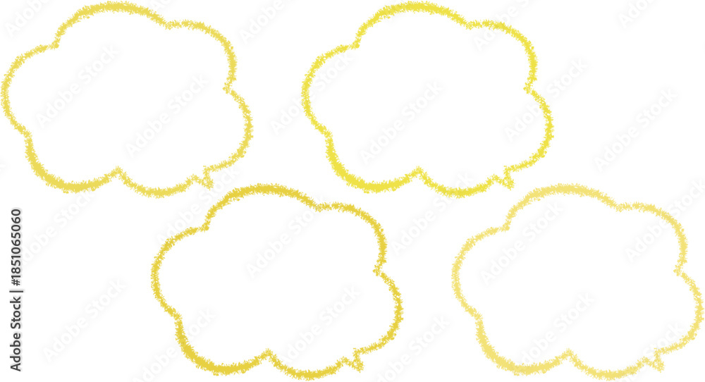 Fototapeta premium 微妙に色が異なる黄色のクレヨンで描いた、雲の形の吹き出しセット。手描き風。