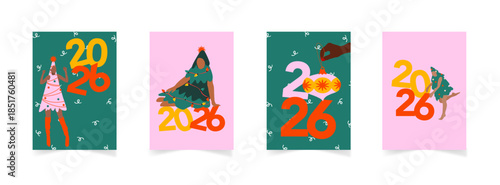 Ensemble de cartes pour souhaiter une bonne année 2026 avec des illustrations drôles et décalées. Vecteurs représentant des personnages femmes dans un déguisement de sapin pour célébrer 2026 